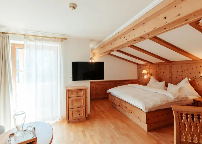 Biohotel Schweitzer מלון 3*