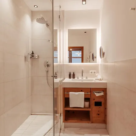 Biohotel Schweitzer 3* Mieming